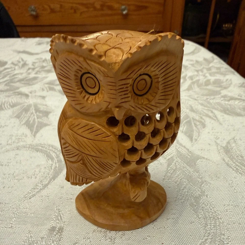 Hand Carved 4” Decorative Wood Owl